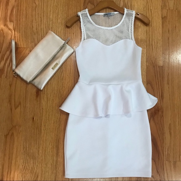 bailey blue Dresses & Skirts - White Peplum Dress • Summer